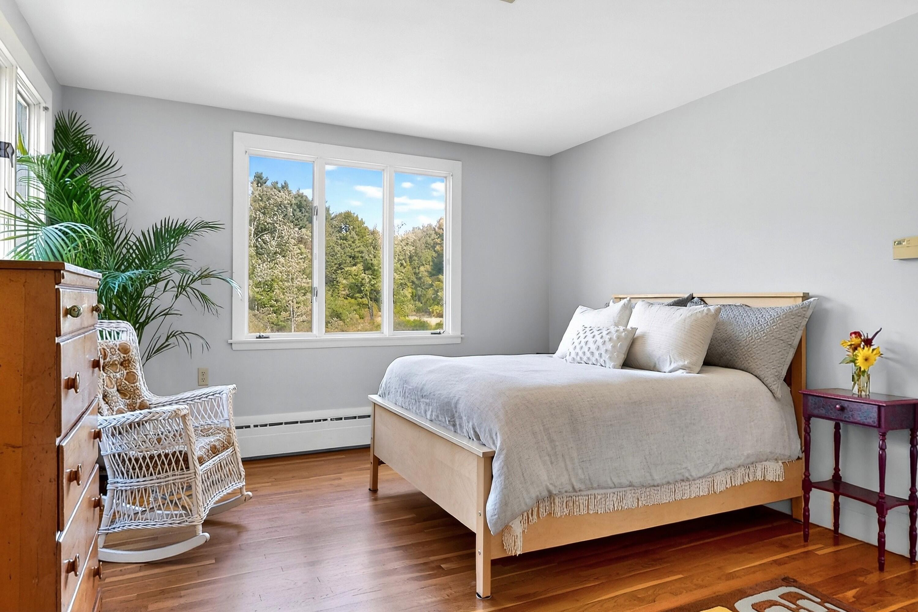 69 Falmouth Road Falmouth ME 04105