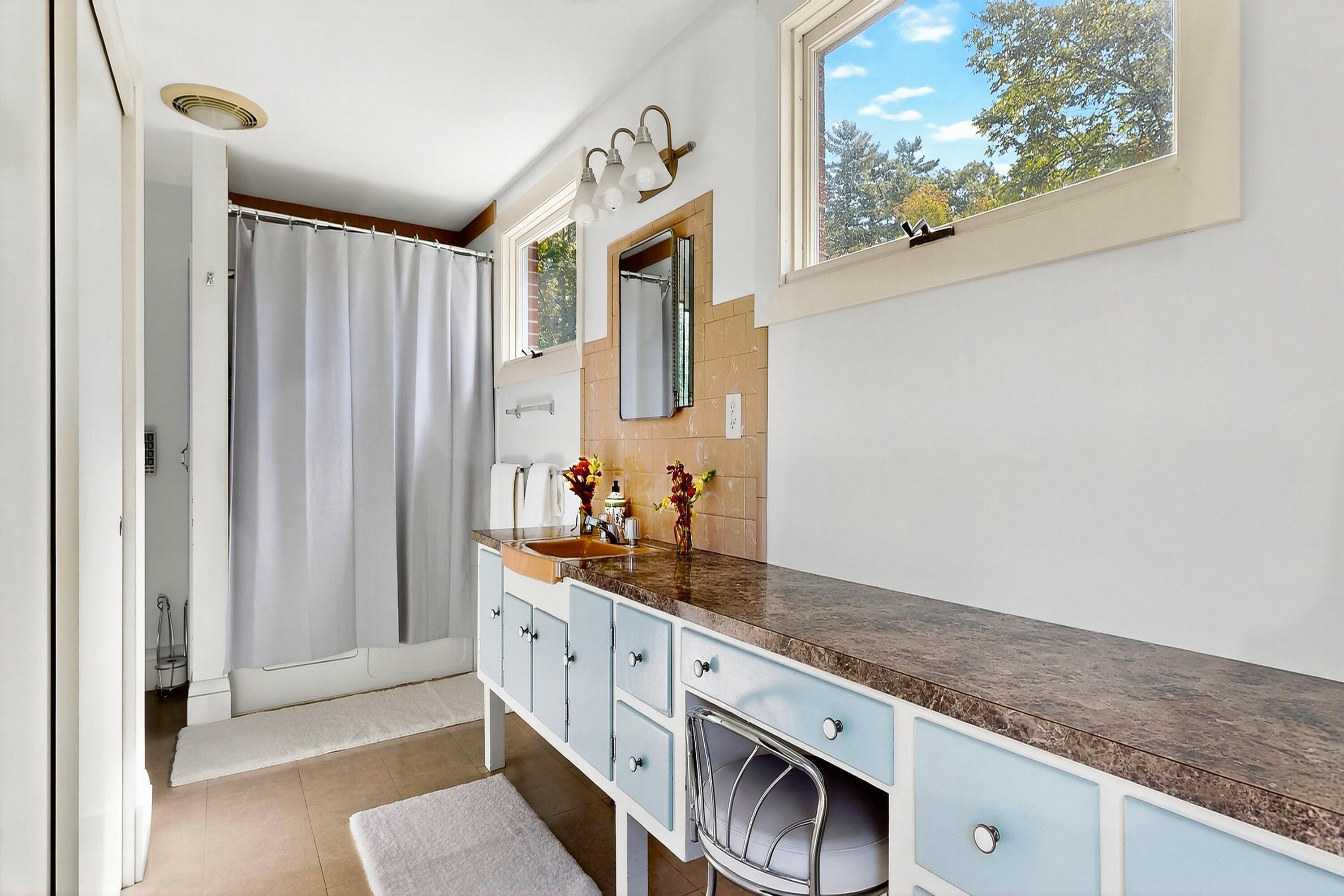 69 Falmouth Road Falmouth ME 04105