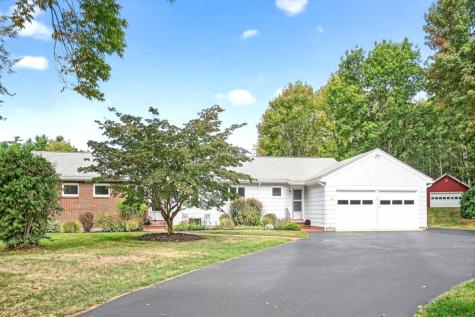 69 Falmouth Road Falmouth ME 04105