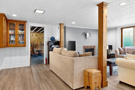 69 Falmouth Road Falmouth ME 04105