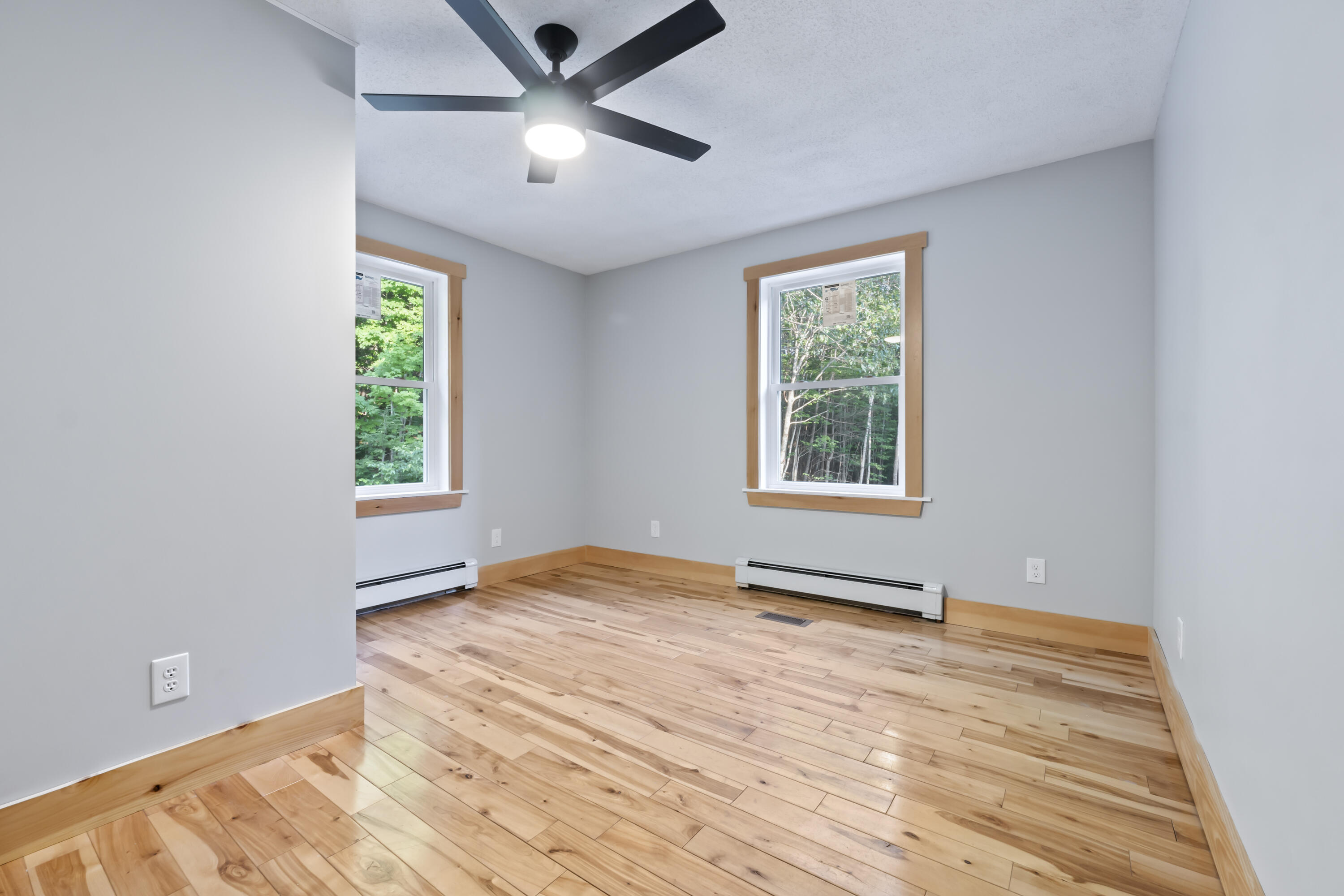 943 Greenwood Road Norway ME 04268