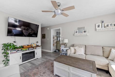 3 Nichols Lane Kennebunk ME 04043