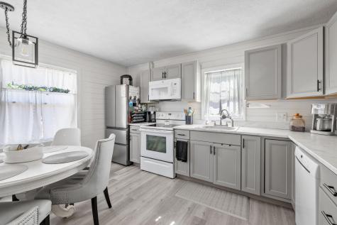 3 Nichols Lane Kennebunk ME 04043