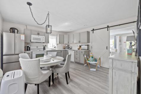 3 Nichols Lane Kennebunk ME 04043