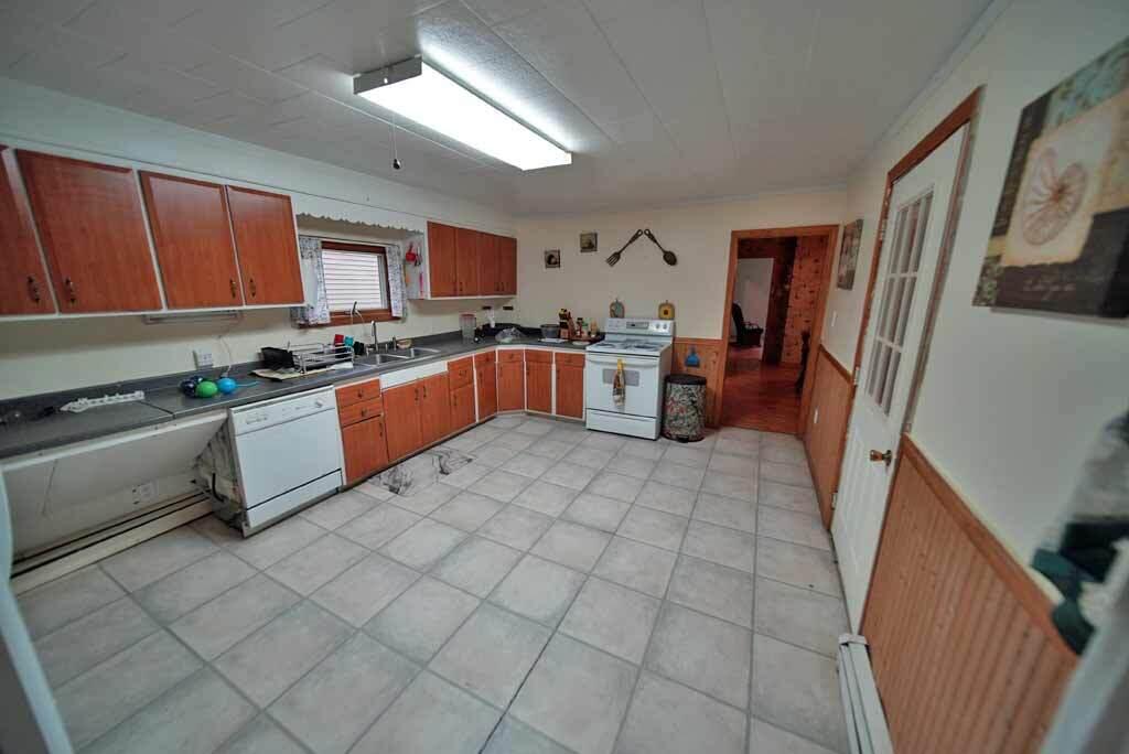 38 Bancroft Road Danforth ME 04424