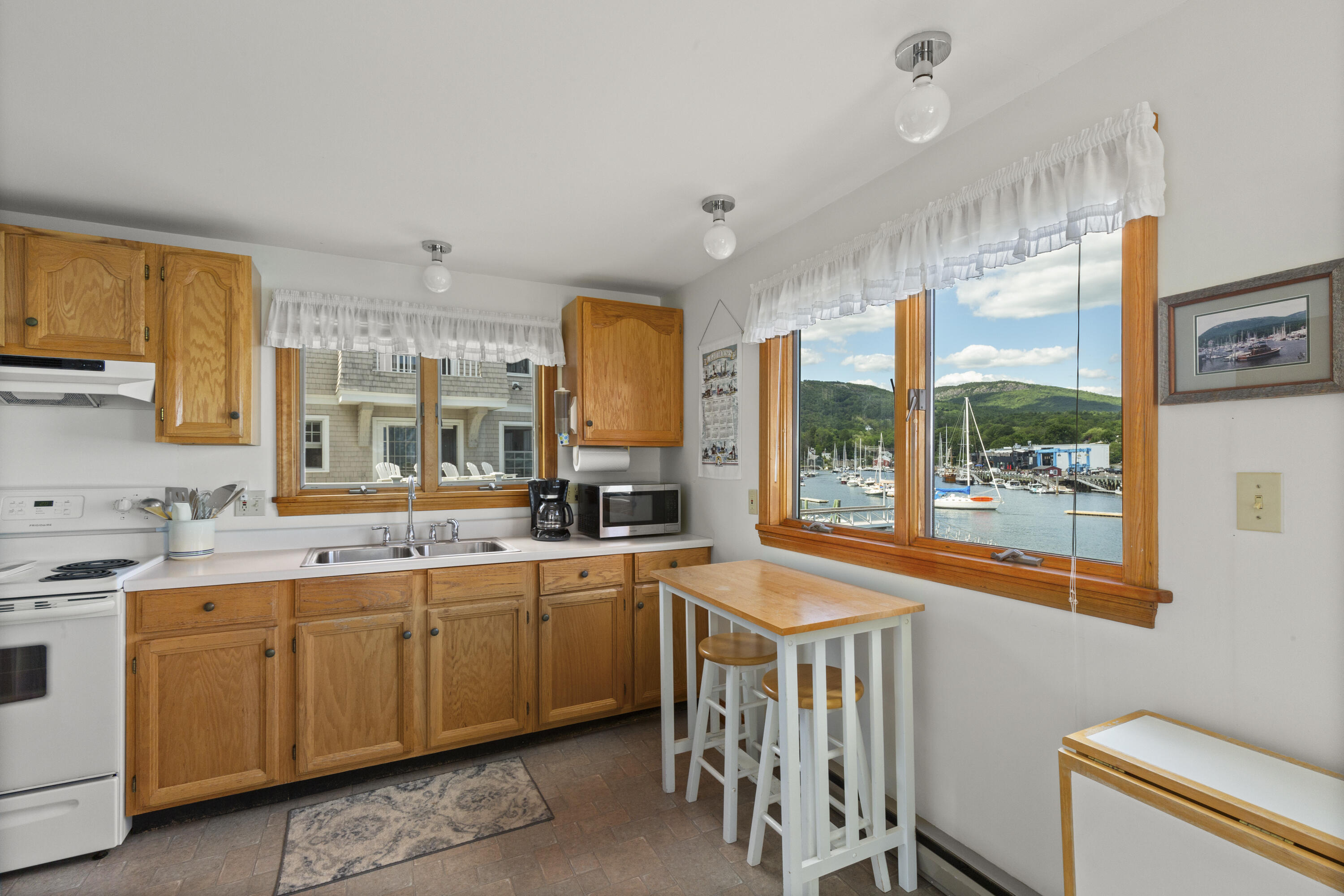 6 Bay Road Camden ME 04843