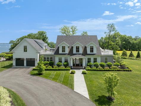 173 Foreside Road Falmouth ME 04105