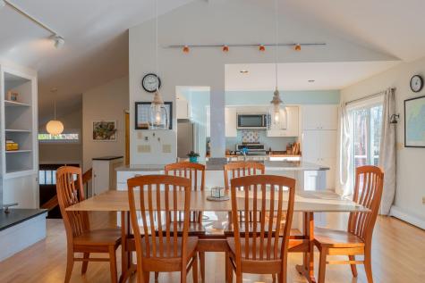 29 South Freeport Road Freeport ME 04032