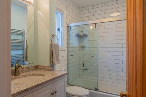 29 South Freeport Road Freeport ME 04032