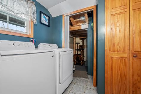 169 Thornton Road Bangor ME 04401