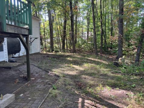 8 Patricia Avenue Raymond ME 04071