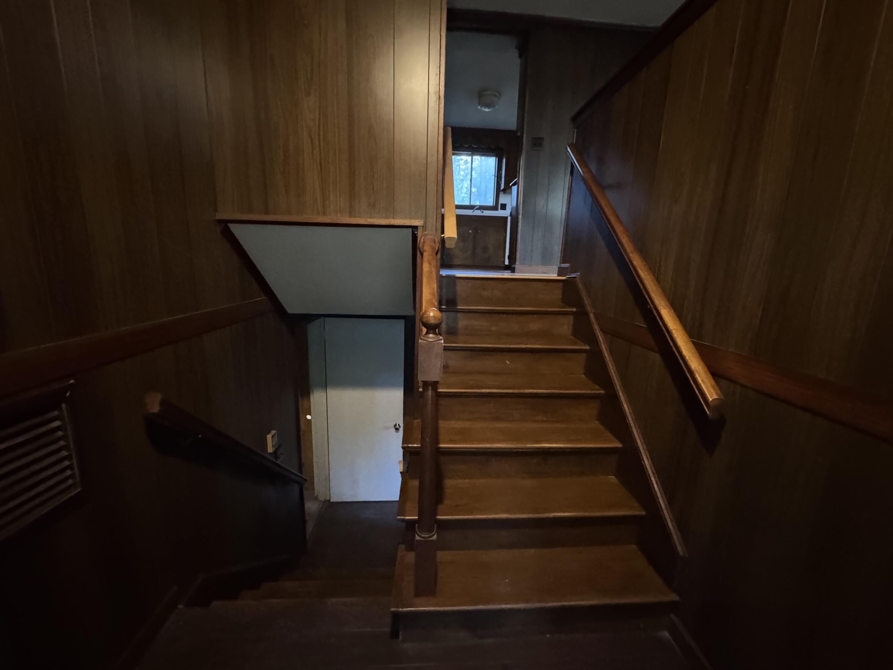 8 Patricia Avenue Raymond ME 04071