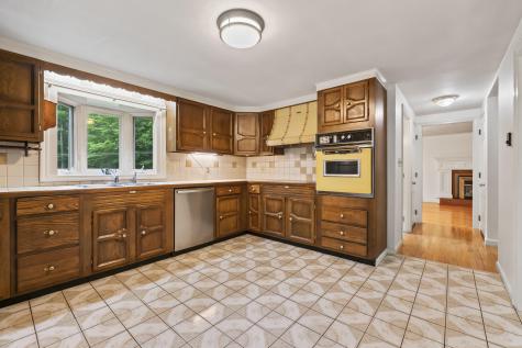 156 Scituate Road York ME 03909