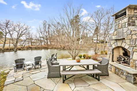 9 Doanes Wharf Road Kennebunk ME 04043