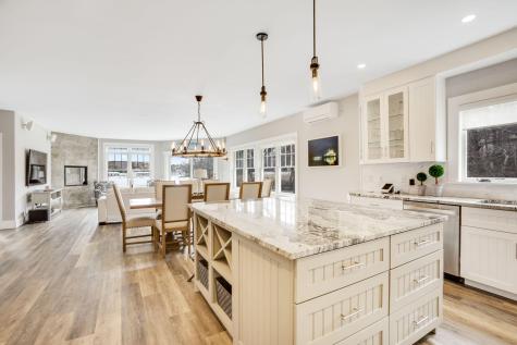 9 Doanes Wharf Road Kennebunk ME 04043
