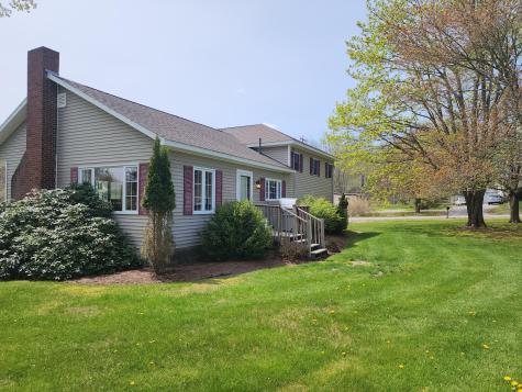 27 Prospect Street Searsport ME 04974