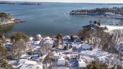 23 Edgewater Road Falmouth ME 04105