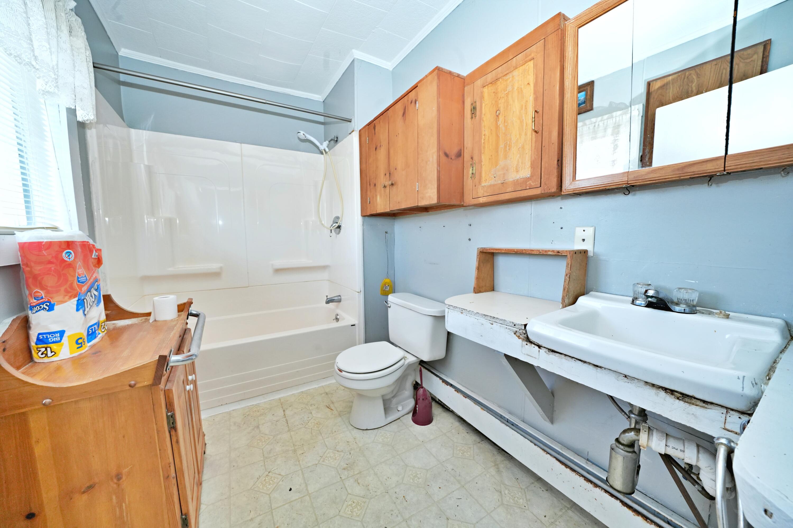 528 Garland Road Dexter ME 04930