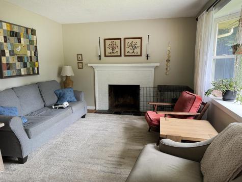 62 Dale Street Farmingdale ME 04344