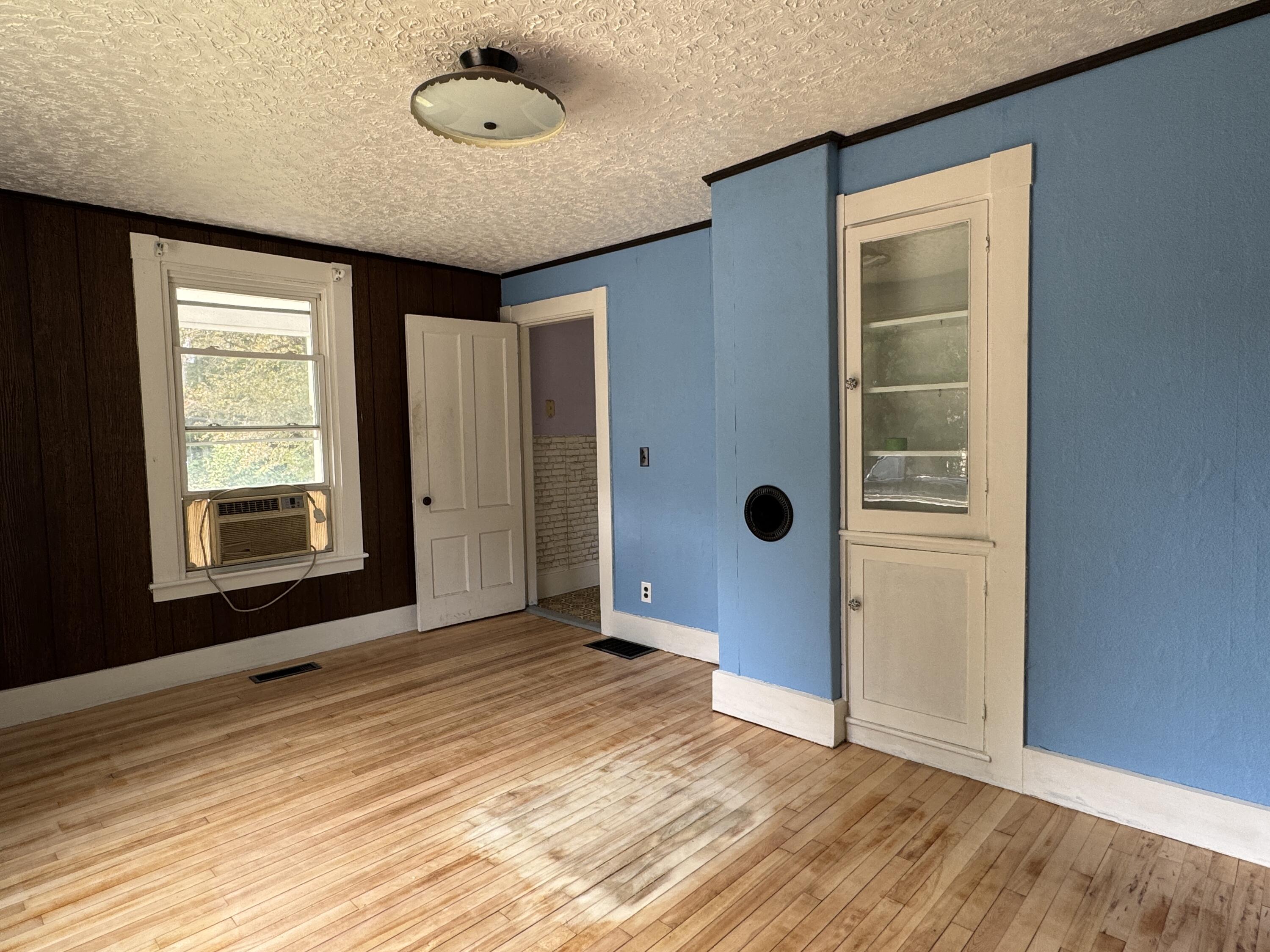 75 Pleasant Avenue Sangerville ME 04479