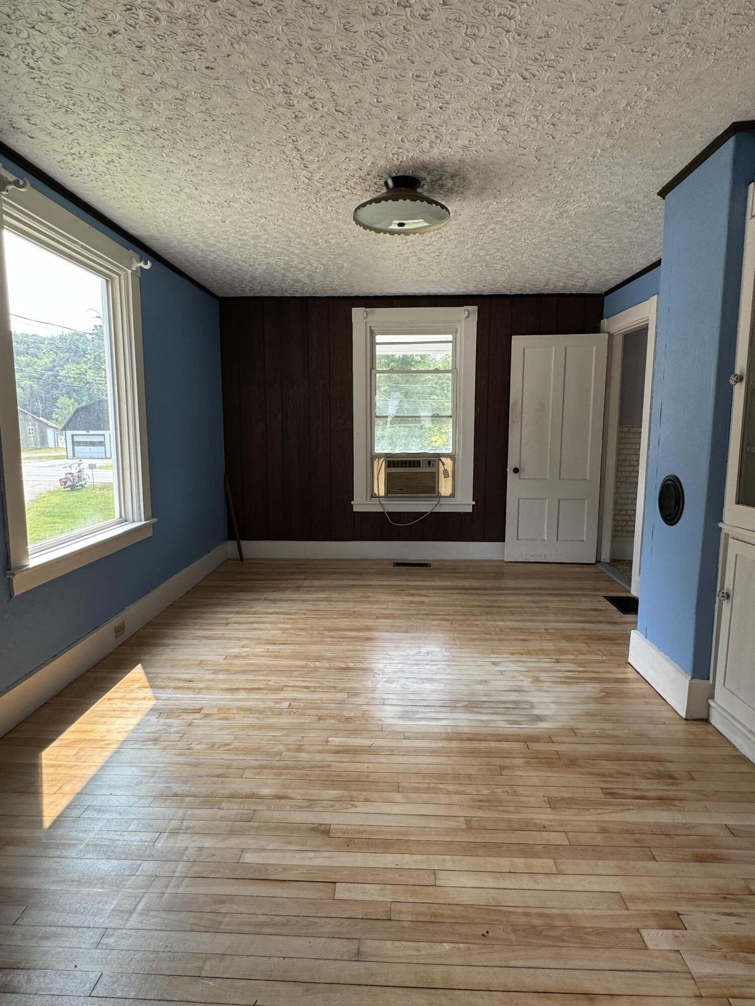 75 Pleasant Avenue Sangerville ME 04479