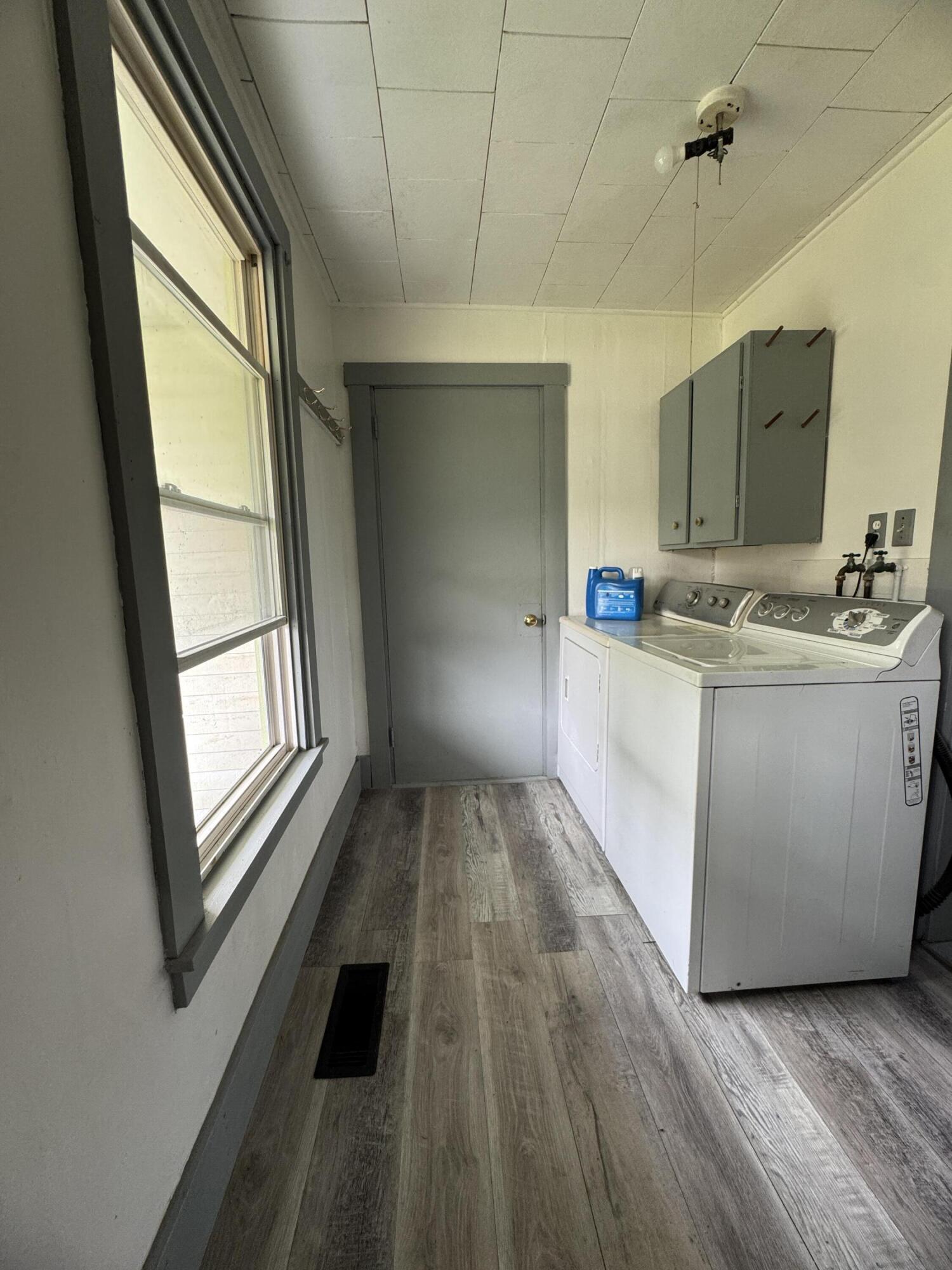 75 Pleasant Avenue Sangerville ME 04479