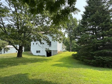 75 Pleasant Avenue Sangerville ME 04479
