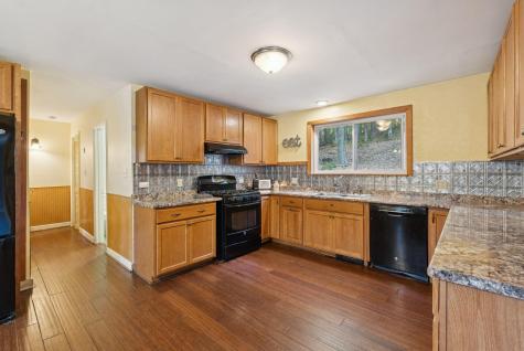 2539 Auburn Road Turner ME 04282