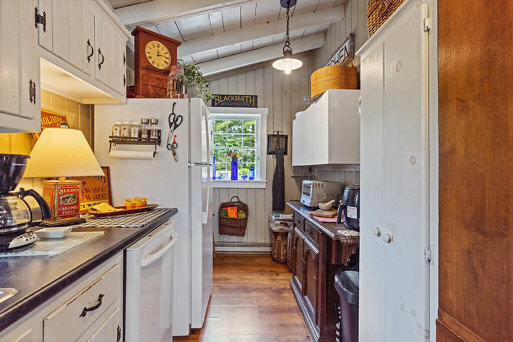 75 Spaulding Point Road Belgrade ME 04917