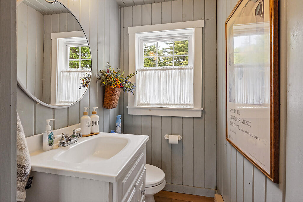 75 Spaulding Point Road Belgrade ME 04917