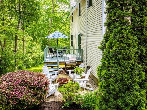 28 Summit Avenue Northport ME 04849