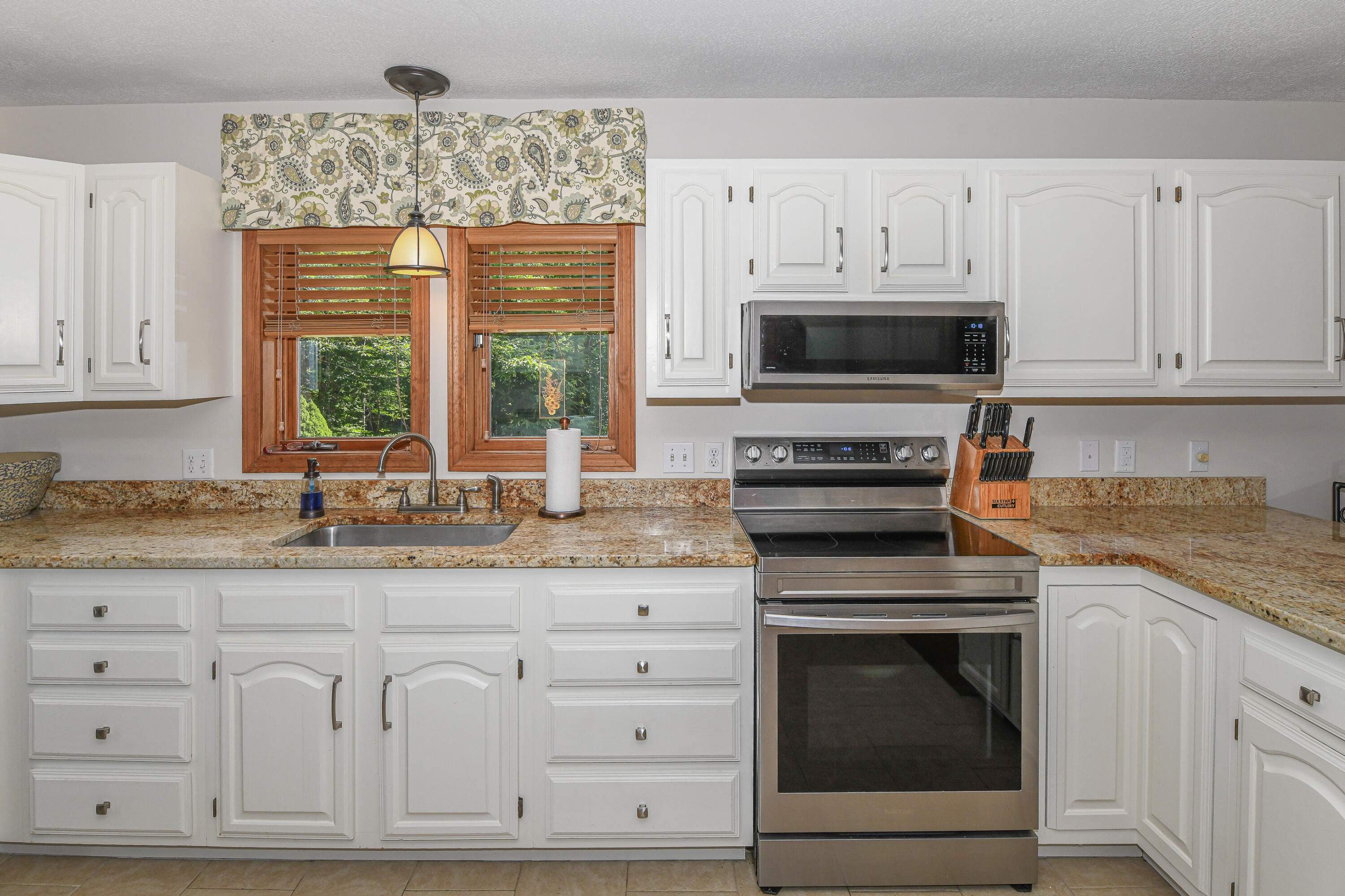 37 Woodland Shore Drive Naples ME 04055