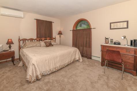 37 Woodland Shore Drive Naples ME 04055