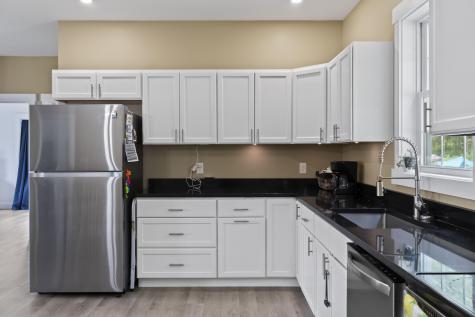 15 Fawn Lane Lewiston ME 04240