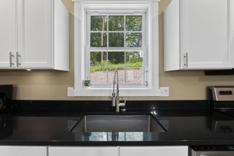 15 Fawn Lane Lewiston ME 04240