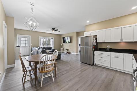 15 Fawn Lane Lewiston ME 04240