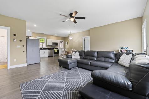 15 Fawn Lane Lewiston ME 04240