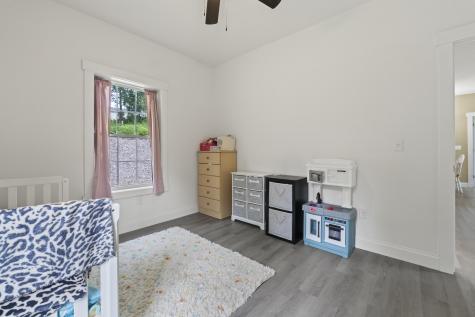 15 Fawn Lane Lewiston ME 04240