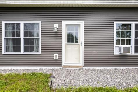 15 Fawn Lane Lewiston ME 04240
