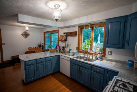 452 N Raymond Road Poland ME 04274
