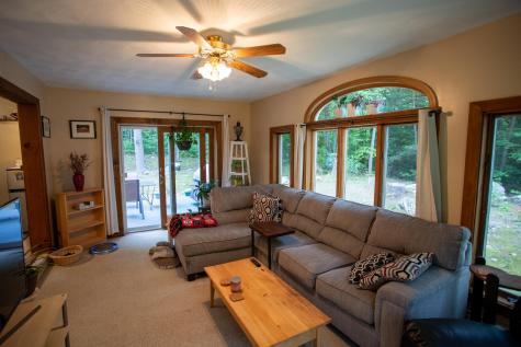 452 N Raymond Road Poland ME 04274
