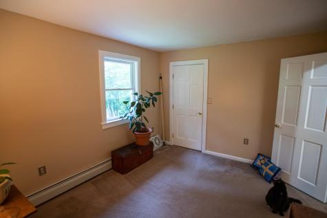 452 N Raymond Road Poland ME 04274