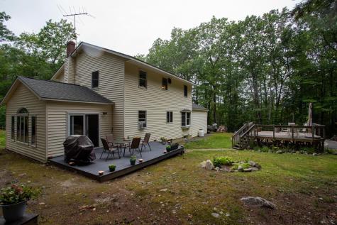 452 N Raymond Road Poland ME 04274