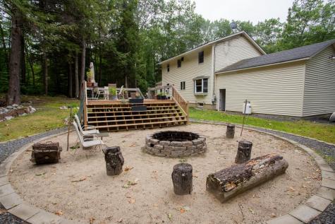 452 N Raymond Road Poland ME 04274