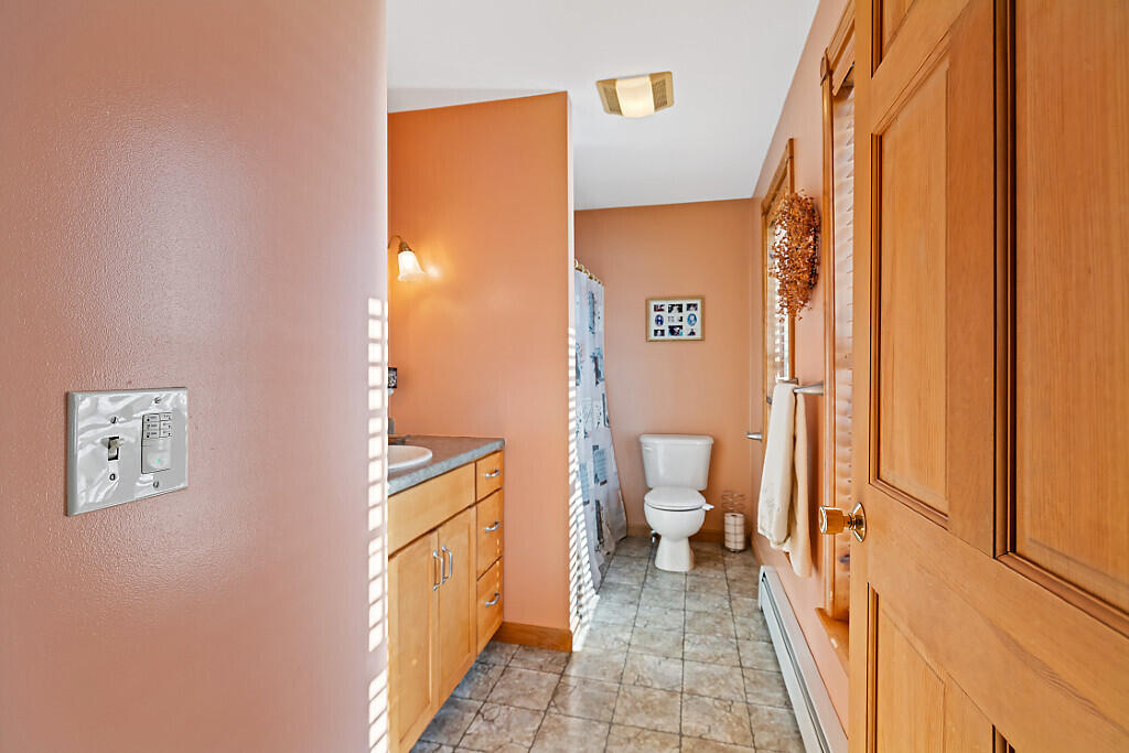 53 Mathews Avenue Waterville ME 04901