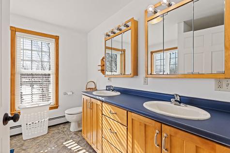 53 Mathews Avenue Waterville ME 04901