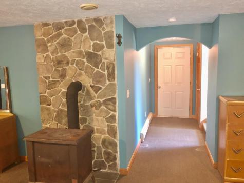 5 Cranberry Lane Poland ME 04274