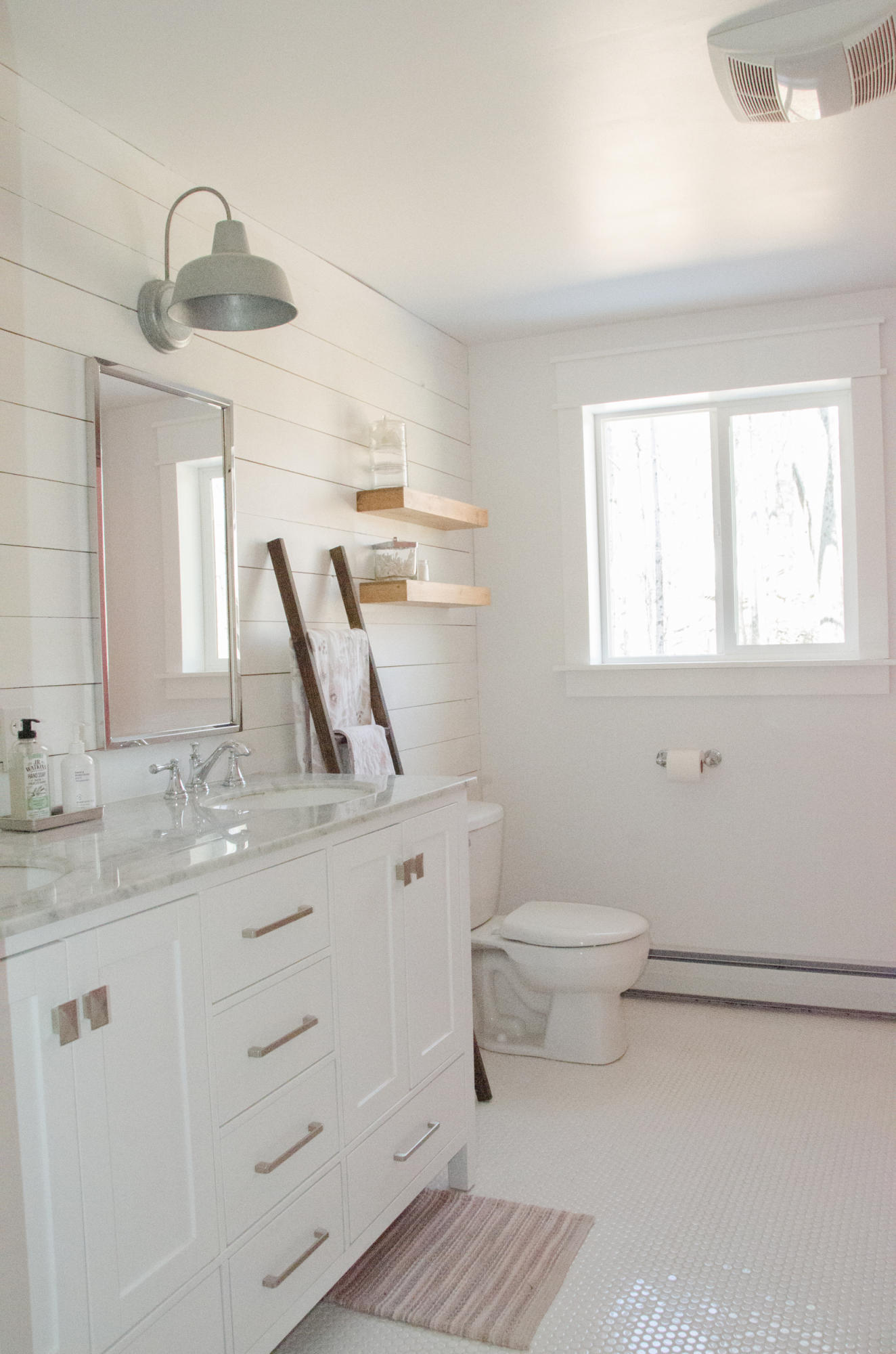 55 Lakeshore Drive Winthrop ME 04364