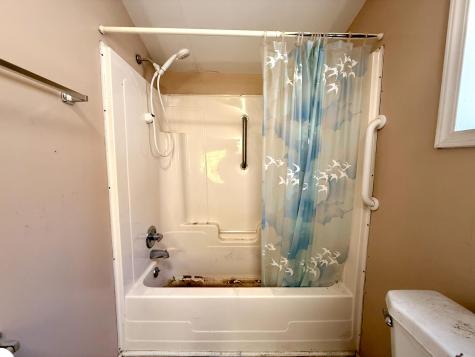 141 Cross Road Hancock ME 04640