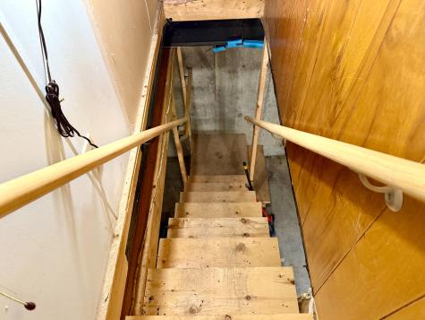 141 Cross Road Hancock ME 04640